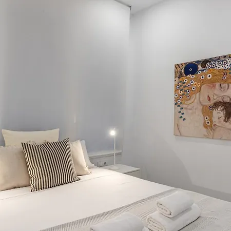 Waou Coosy Retiro Appartement Madrid Buitenkant foto